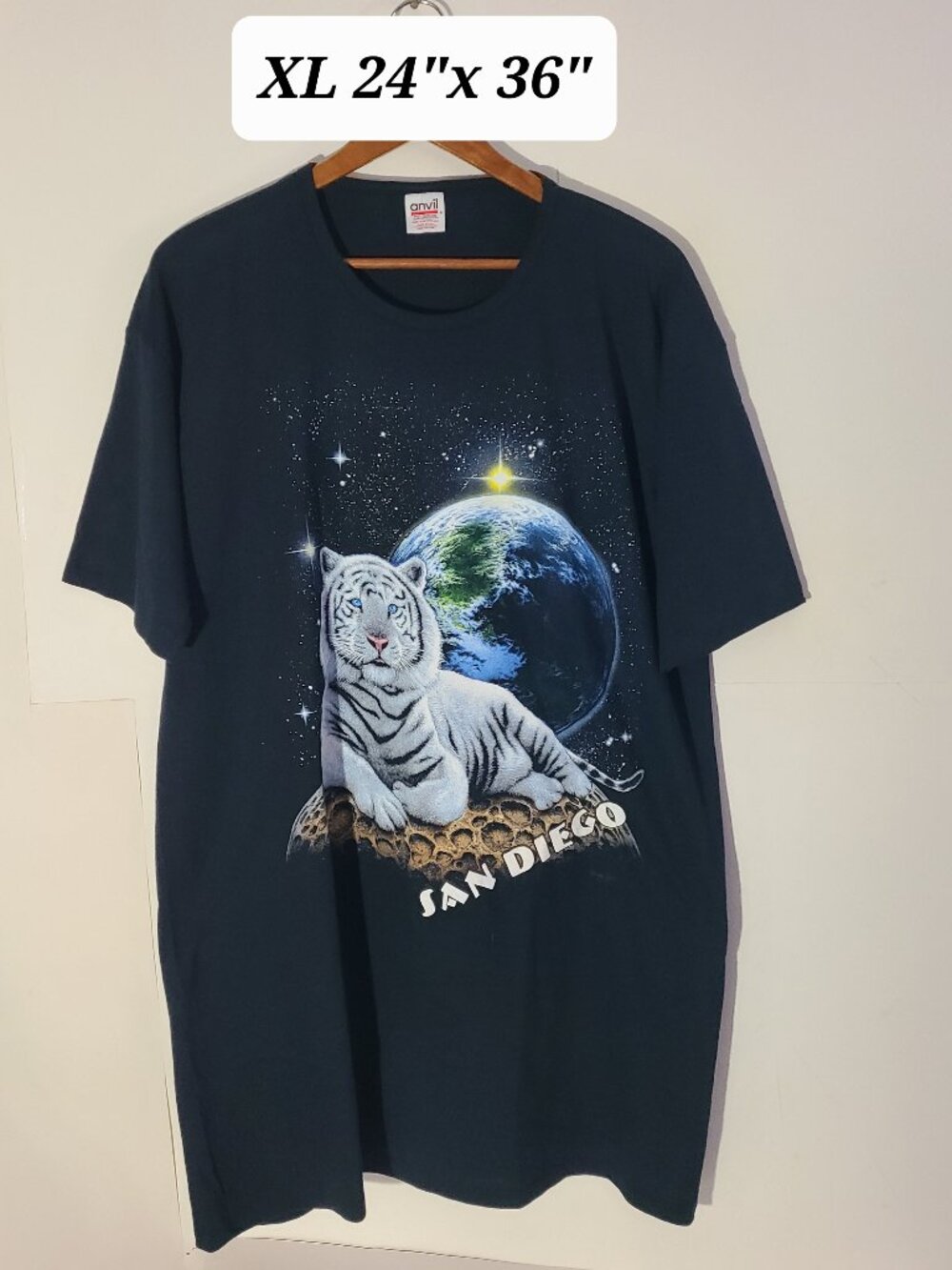 Vtg 90s White Tiger Earth Space San Diego Womens Black Sleep Shirt Single Stitch